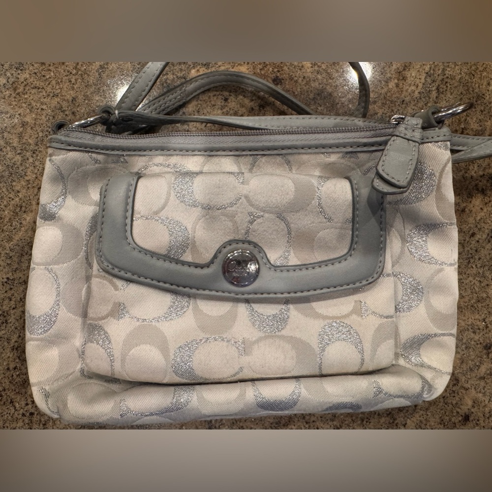 Gently used coach shoulder bag